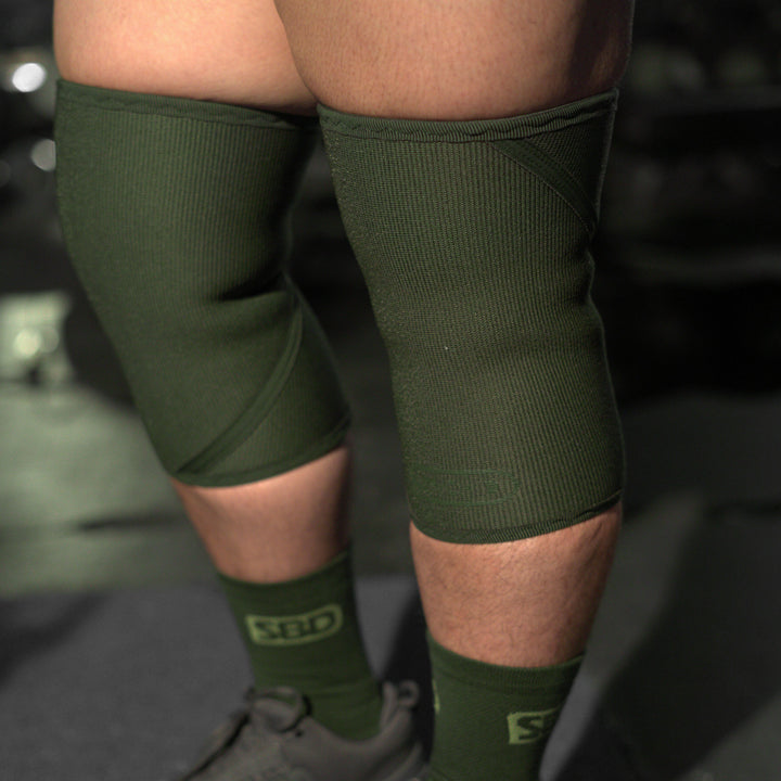 Resolve Powerlifting Knee Sleeves