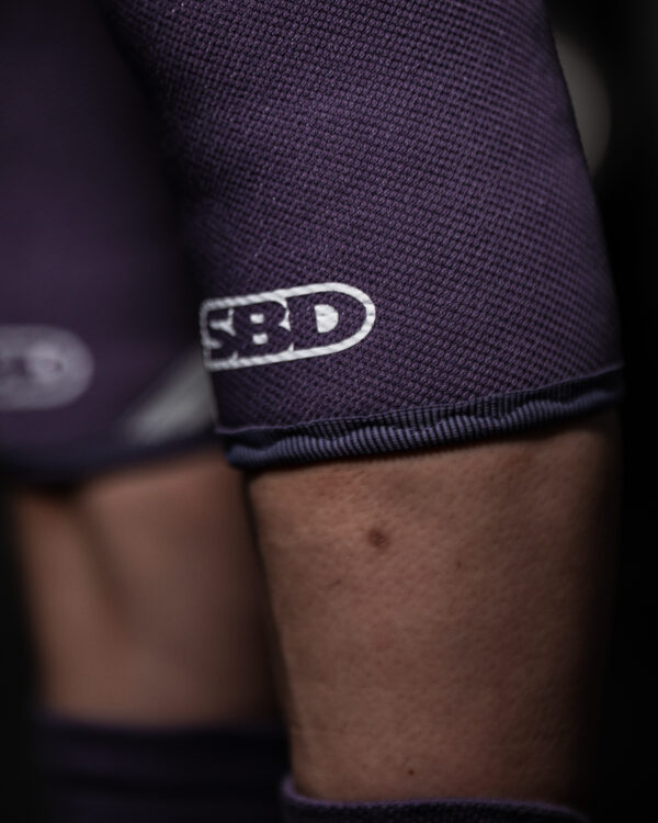 Aspire Powerlifting Knee Sleeves - Image 4